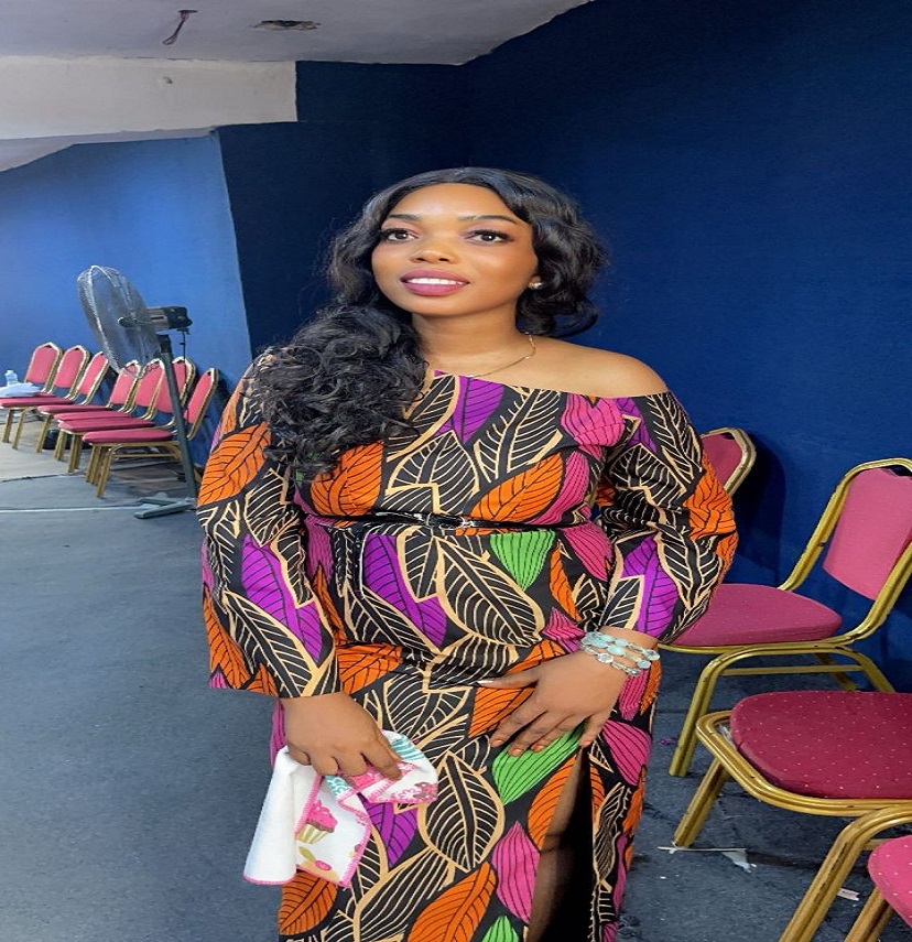 Mollie Ross - Dance Teacher